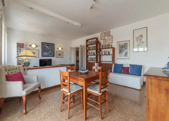 Appartement Guesthost - Roomy And Bright With Terrace *